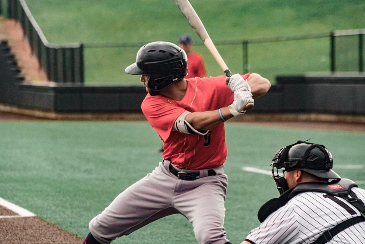 'DOGS SWEEP DOUBLEHEADER AS DELANO FLIRTS WITH PERFECTION • Lincoln ...